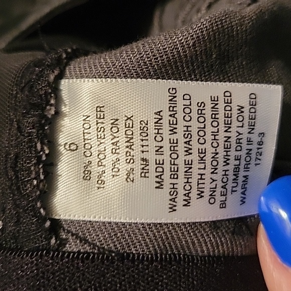 NWT: BOLD elements Cut to Curve Skinny Jeans - Picture 12 of 15